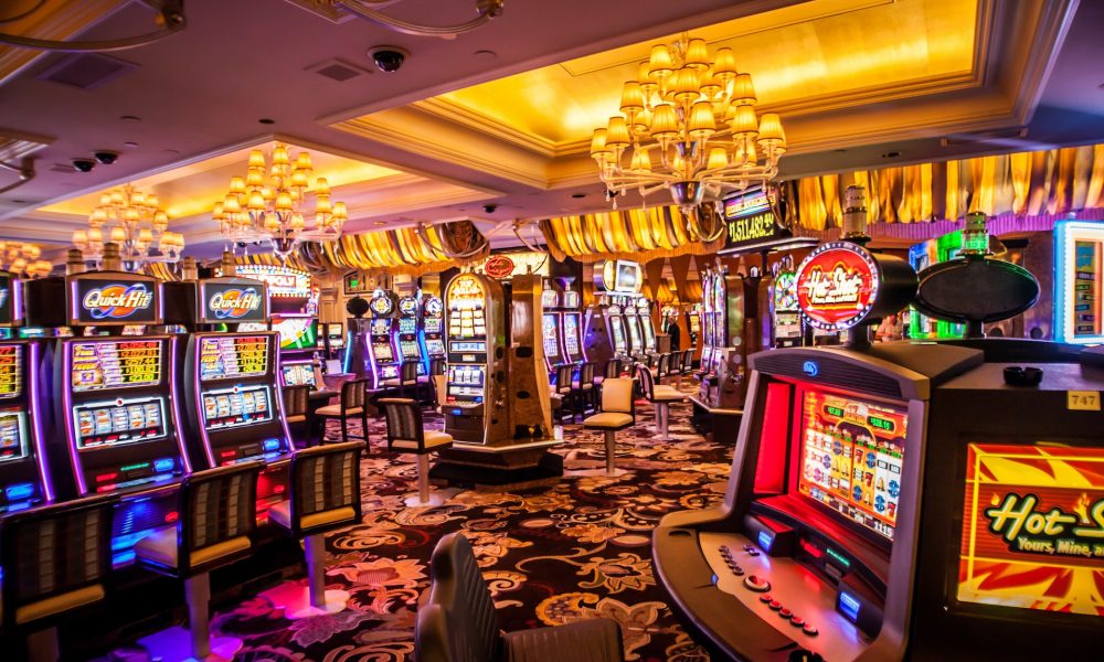 Role of expanding reels in modern online slots